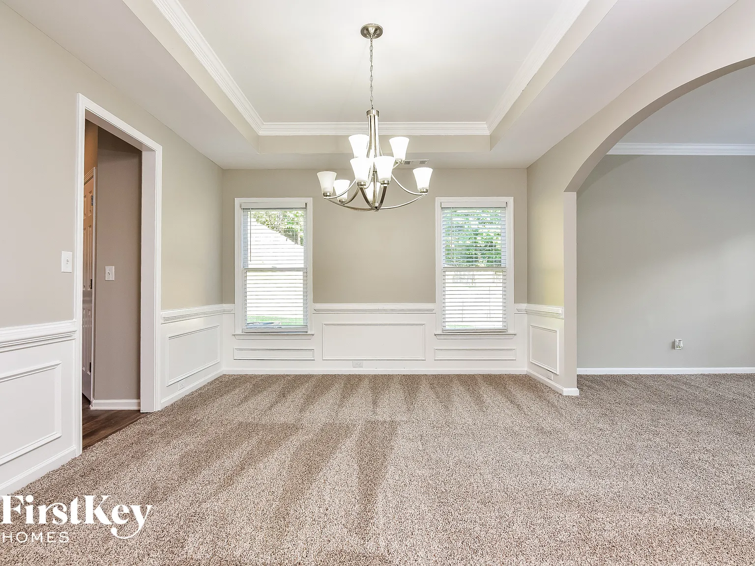 4 bed, 2.5 bath, 3106 sqft, $2,740 — Photo 3