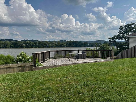 3rd image of 136 Township Road 1097