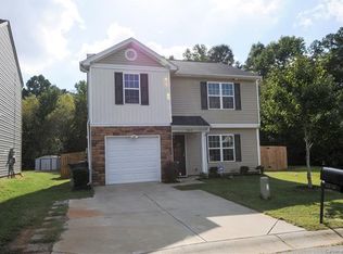 5819 Stonedale Ct, Charlotte, NC 28216
