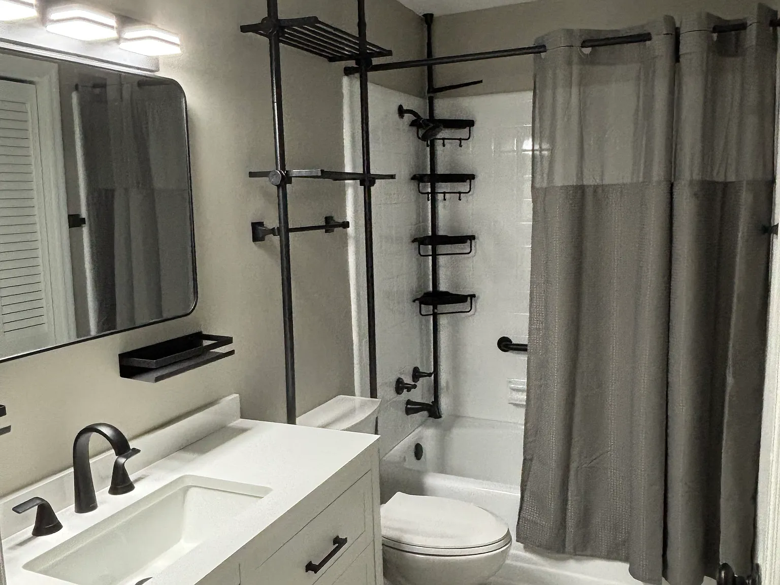 2 bed, 975 sqft, $1,400 — Photo 4
