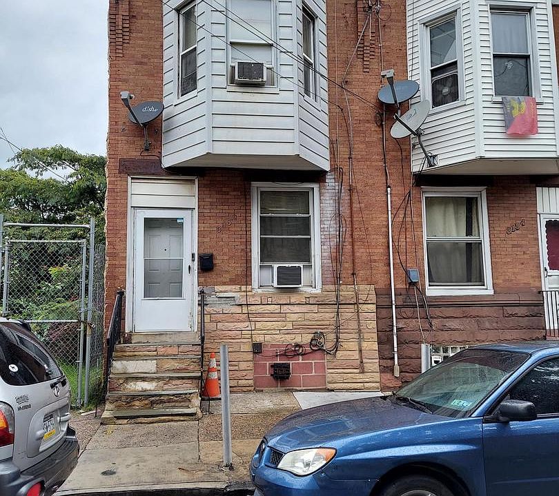 2nd image of 3152 Jasper St