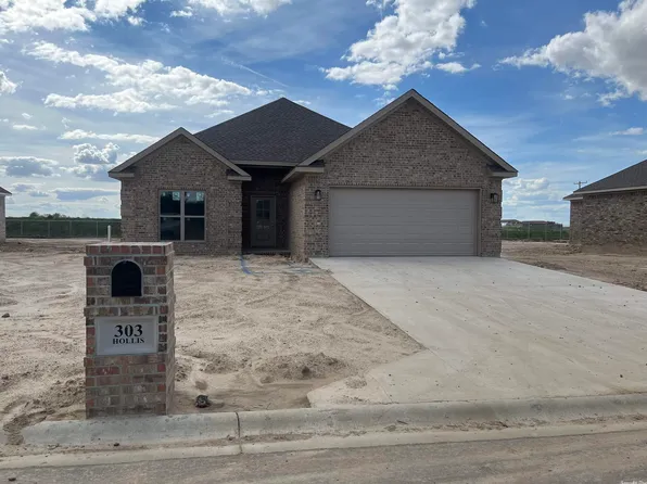 303 Hollis St, Bono, AR 72416