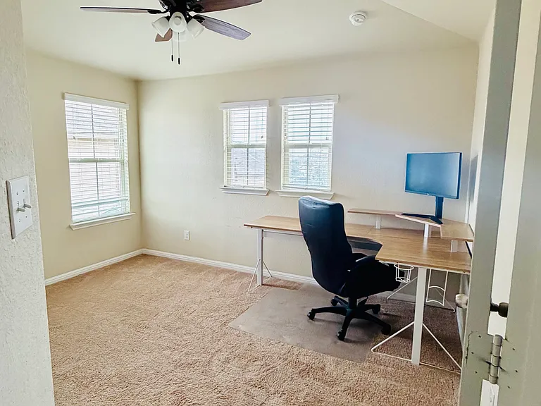 3301 Aubree Katherine Dr — Photo 21