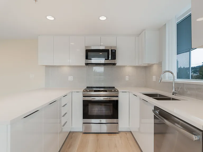 1182 Westwood St — Photo 19