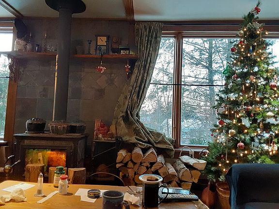 4th image of 6 Shirley Dr