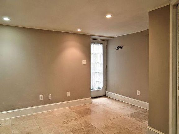Open-concept Kitchen and Dining room space
