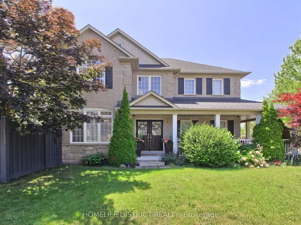 847 Greenleaf Cir, Oshawa, ON L1K 2W7
