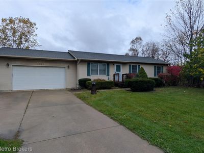 3042 S Belsay Rd, Burton, MI, 48519