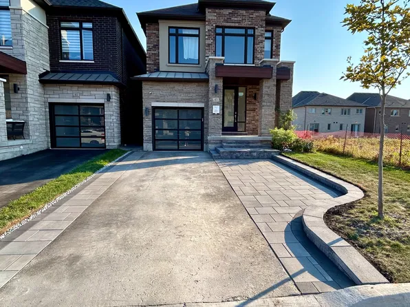 43 Auckland Dr, Whitby, ON L1P 0H4