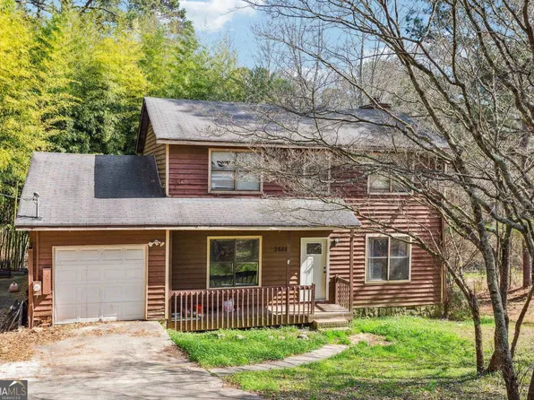 3688 Burnley Ct, Lithonia, GA 30038