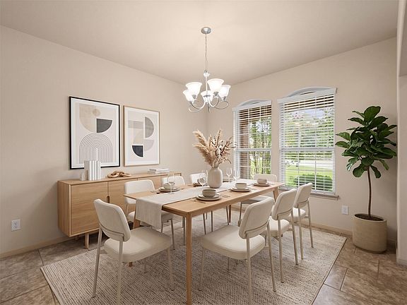 4th image of 2308 Siegen Dr