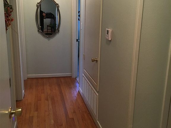5th image of 5380 Oriole Dr
