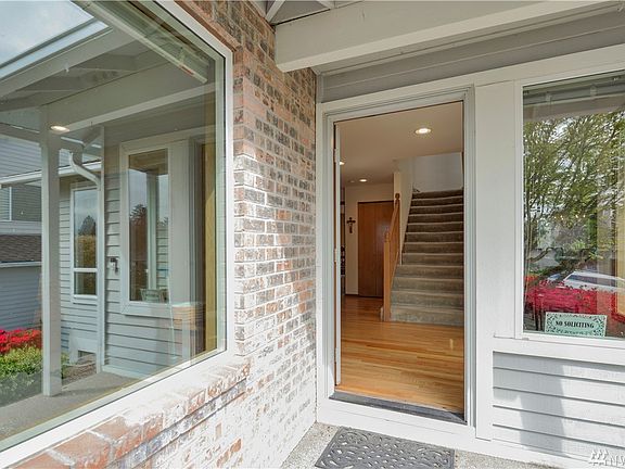 3rd image of 12924 SE 214th Pl