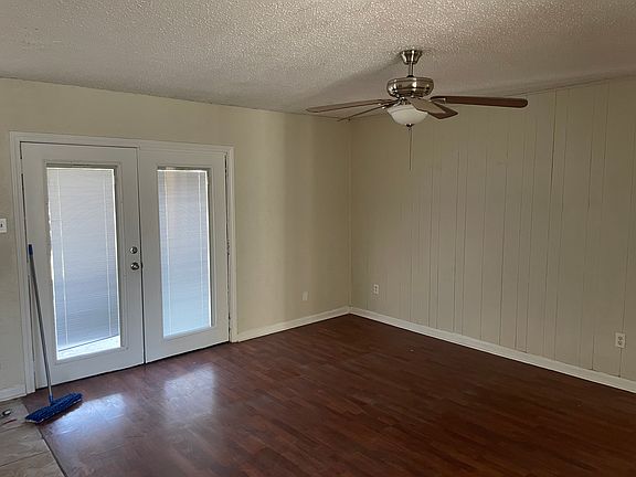 5th image of 2106 Avenue B