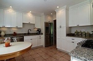 5th image of 3S267 Shagbark Ln