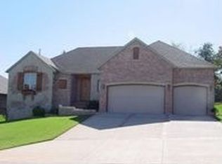 1106 W Shadowlawn St, Springfield, MO 65810