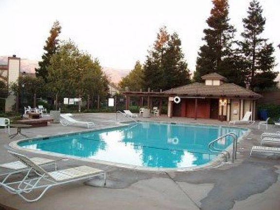 5th image of 2632 Yerba Vista Ct