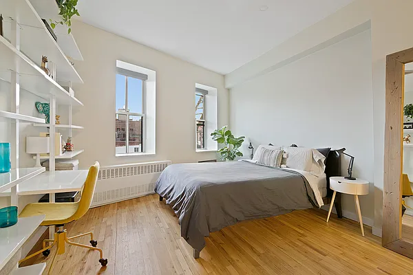 Sold by Compass | media 2