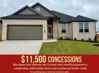1809 Ferguson St, Pea Ridge, AR 72751