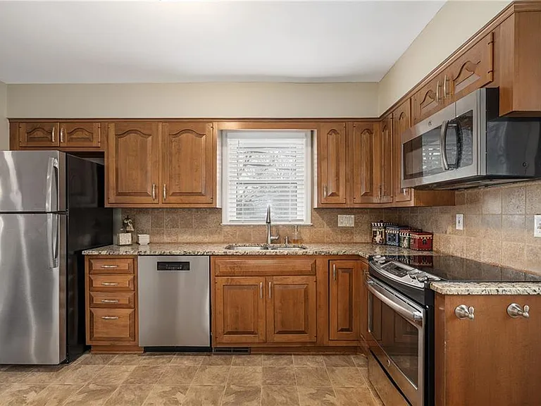 8830 Ivanhoe Trl — Photo 10