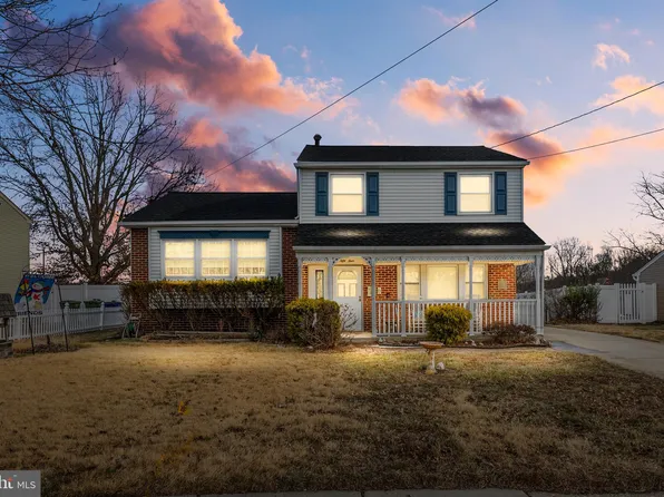 54 Caldwell Ave, Marlton, NJ 08053