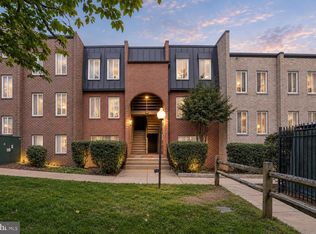 5010 7th Rd S APT T1, Arlington, VA 22204