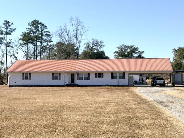 11025 Old Salkehatchie Hwy, Varnville, SC 29944