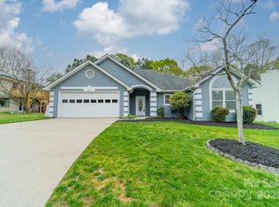12016 Baywoods Dr, Tega Cay, SC 29708