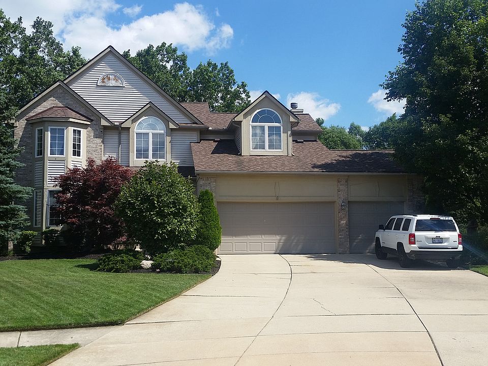 1st image of 233 Columbia Dr