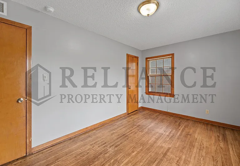 6114 E Rockwood Rd — Photo 18