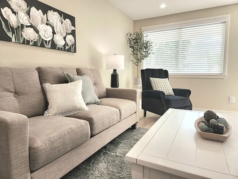 2207 Parker Ave — Photo 3