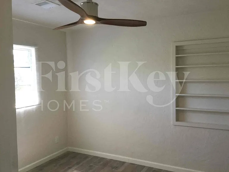 3542 E Yale St — Photo 11
