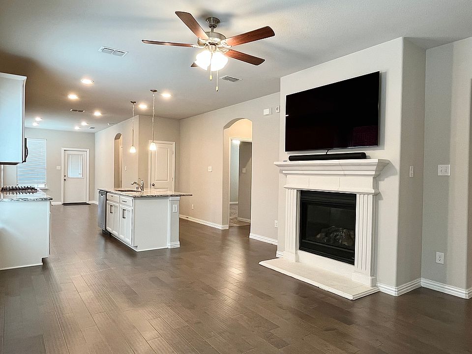 1st image of 7108 Dandelion Dr