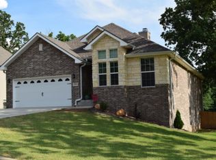 2916 W Summit, Joplin, MO 64804