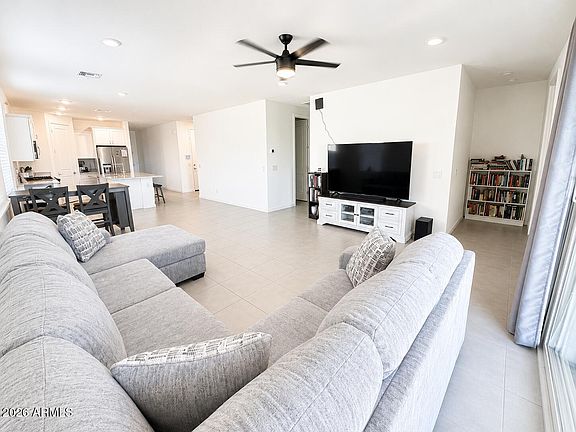 4th image of 17318 W SUNNYSLOPE Lane