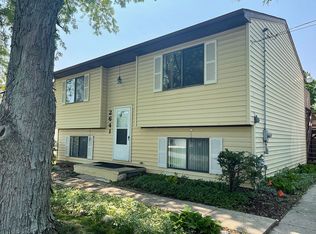 2641 Gilbert Rd, Lansing, MI 48911