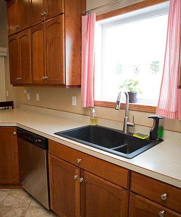 4th image of 572 Prescott Ln