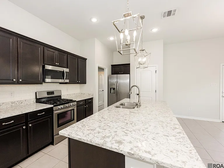 1731 Shadowbrush Way — Photo 4