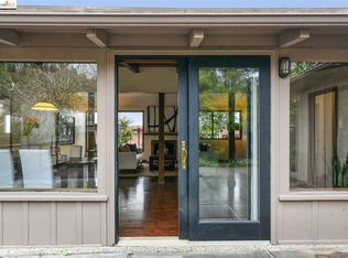 3320 Burdeck Dr, Oakland, CA 94602