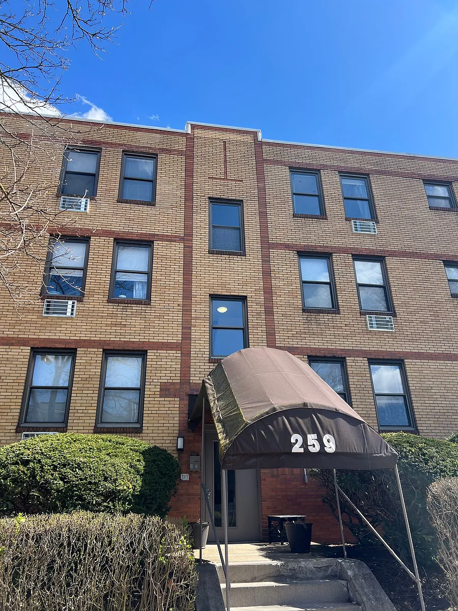 Building Photo - 259 Shady Avenue