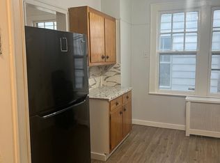 10 McKay Ave #1L, East Orange, NJ