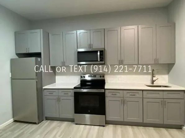 33 Saint Josephs Ave Floor 1, Yonkers, NY 10703
