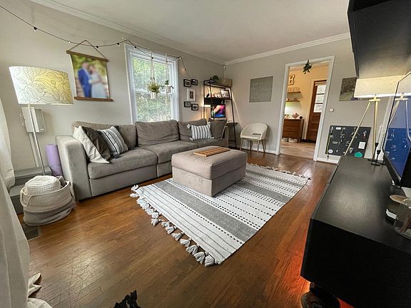 5th image of 5555 Oakland Ave
