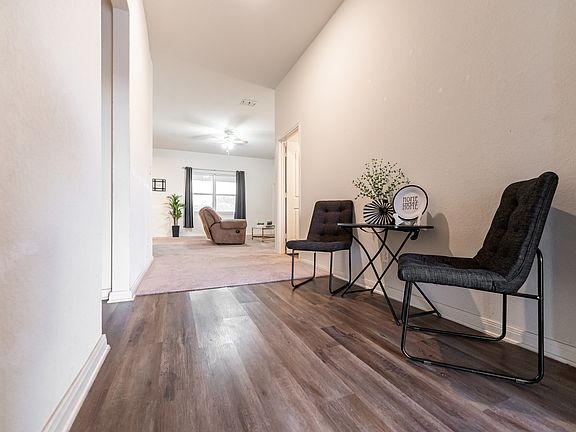 3rd image of 6210 Underwood Way