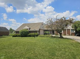 5509 N Sollars Dr, Muncie, IN 47304