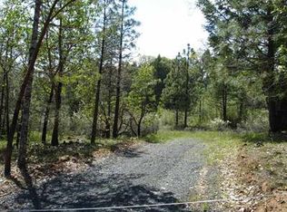 240 Sparky Way, Cave Junction, OR 97523