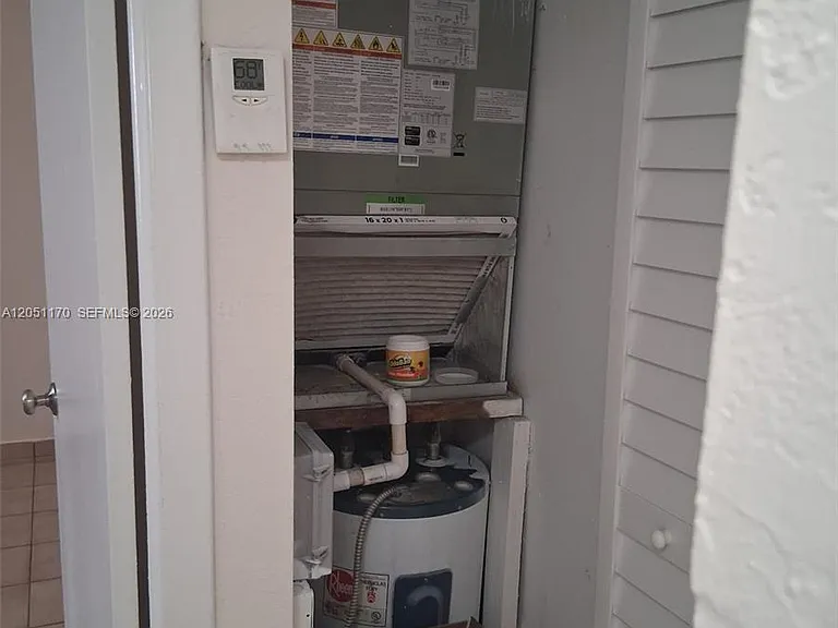 6200 W Flagler St #305 — Photo 23