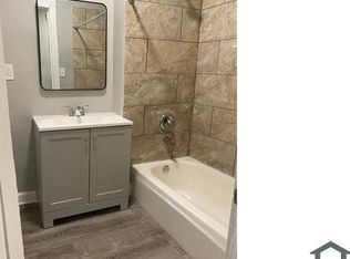 3654 S Indiana Ave #1S, Chicago, IL 60653