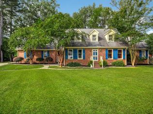 6 Meadow Ct, Smithfield, NC 27577