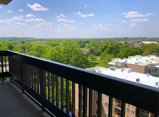 5505 Seminary Rd APT 907N, Falls Church, VA 22041